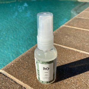R+CO One Prep Spray 1.7 fl.oz. Base Primer Styling